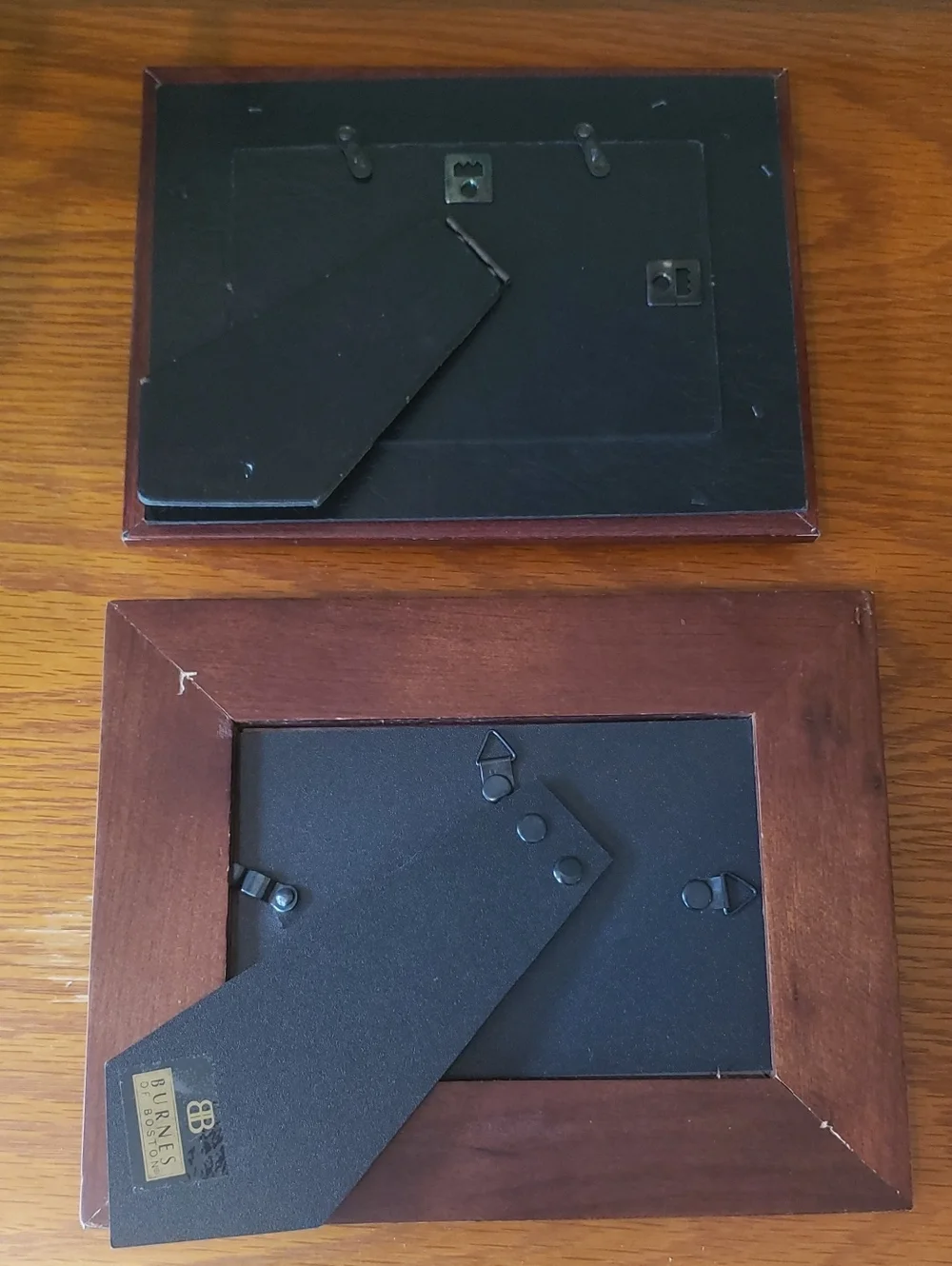 Vtg (2) Brown & Brown/Gold Picture Frame Set - Holds 4x6 Photos